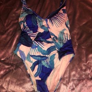 Never worn - LA Hearts one piece bathing suit